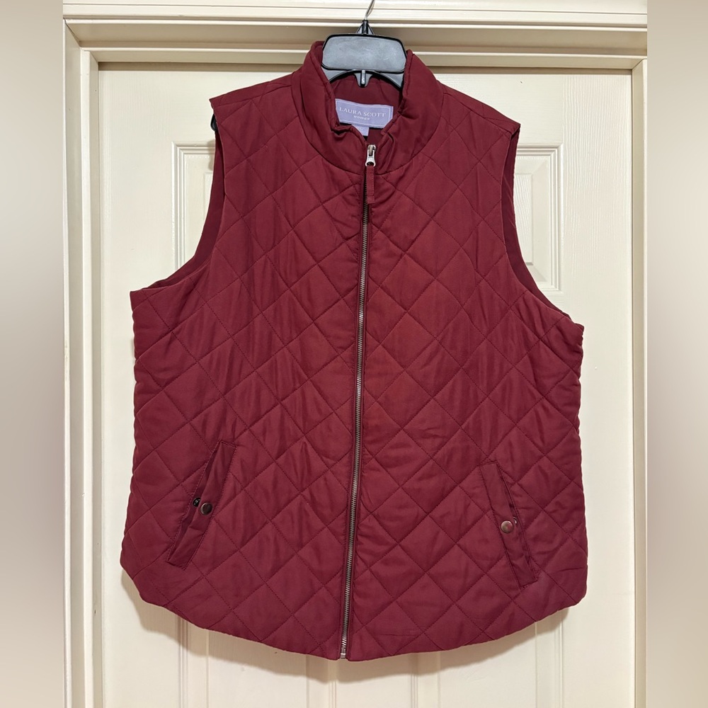 Laura Scott Women's Quilted Red Vest